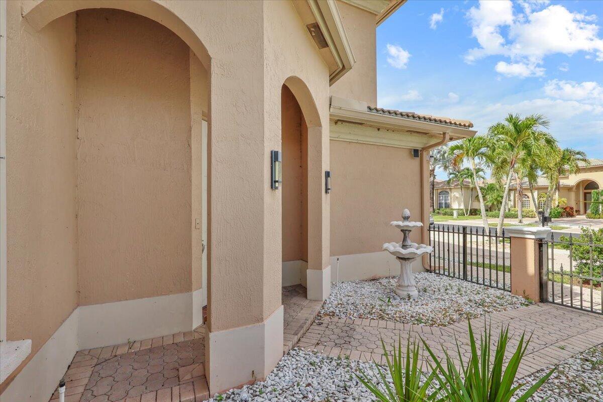 1831 Waldorf Drive Property Photo 5