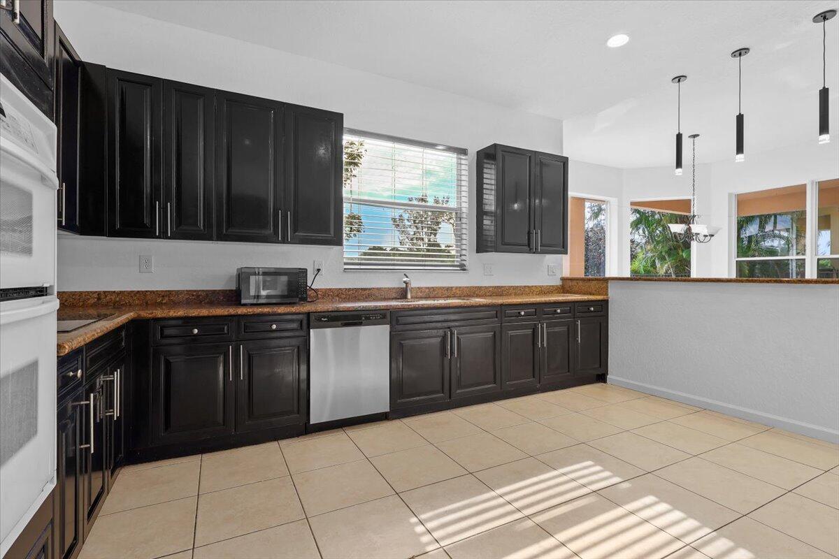 1831 Waldorf Drive Property Photo 16