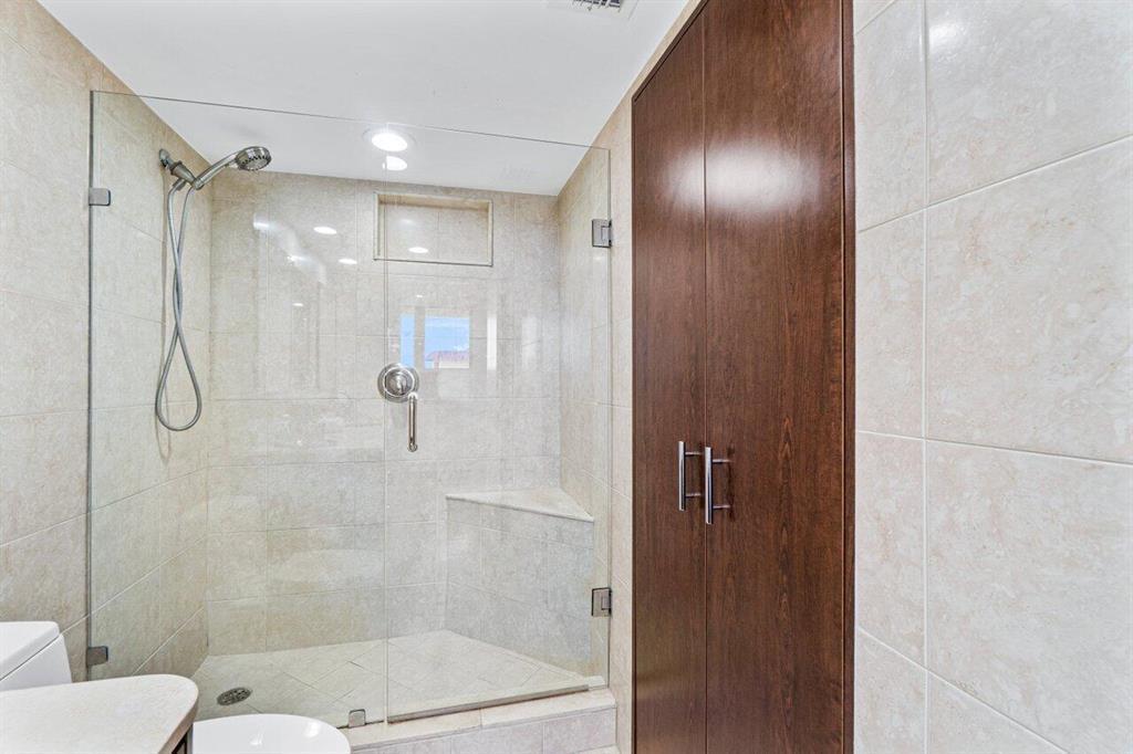 2707 N Ocean Boulevard D603 Property Photo 15