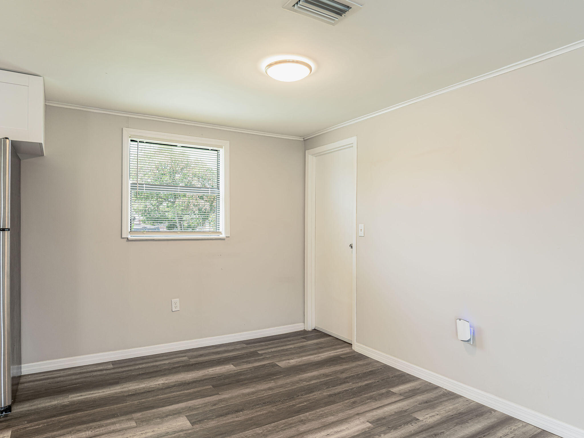 1028 Kentucky Avenue Property Photo 10