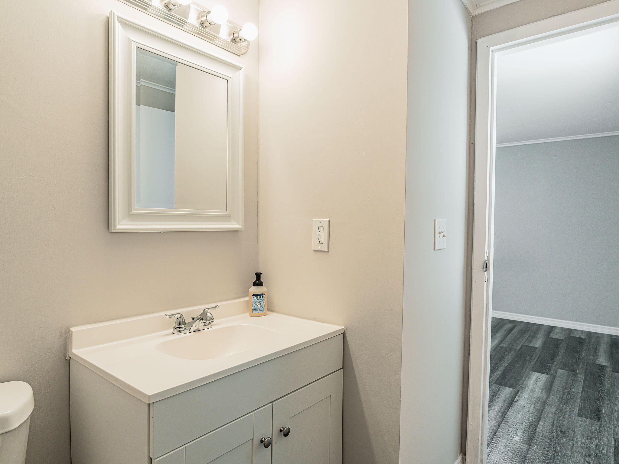 1028 Kentucky Avenue Property Photo 21