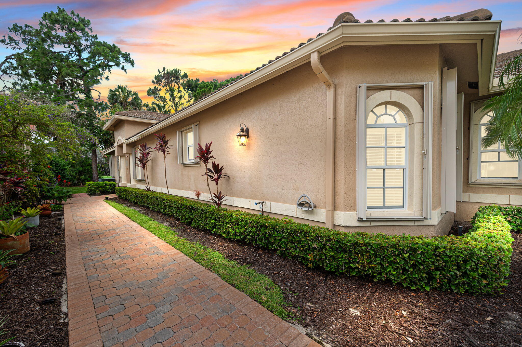 7327 Sea Pines Court