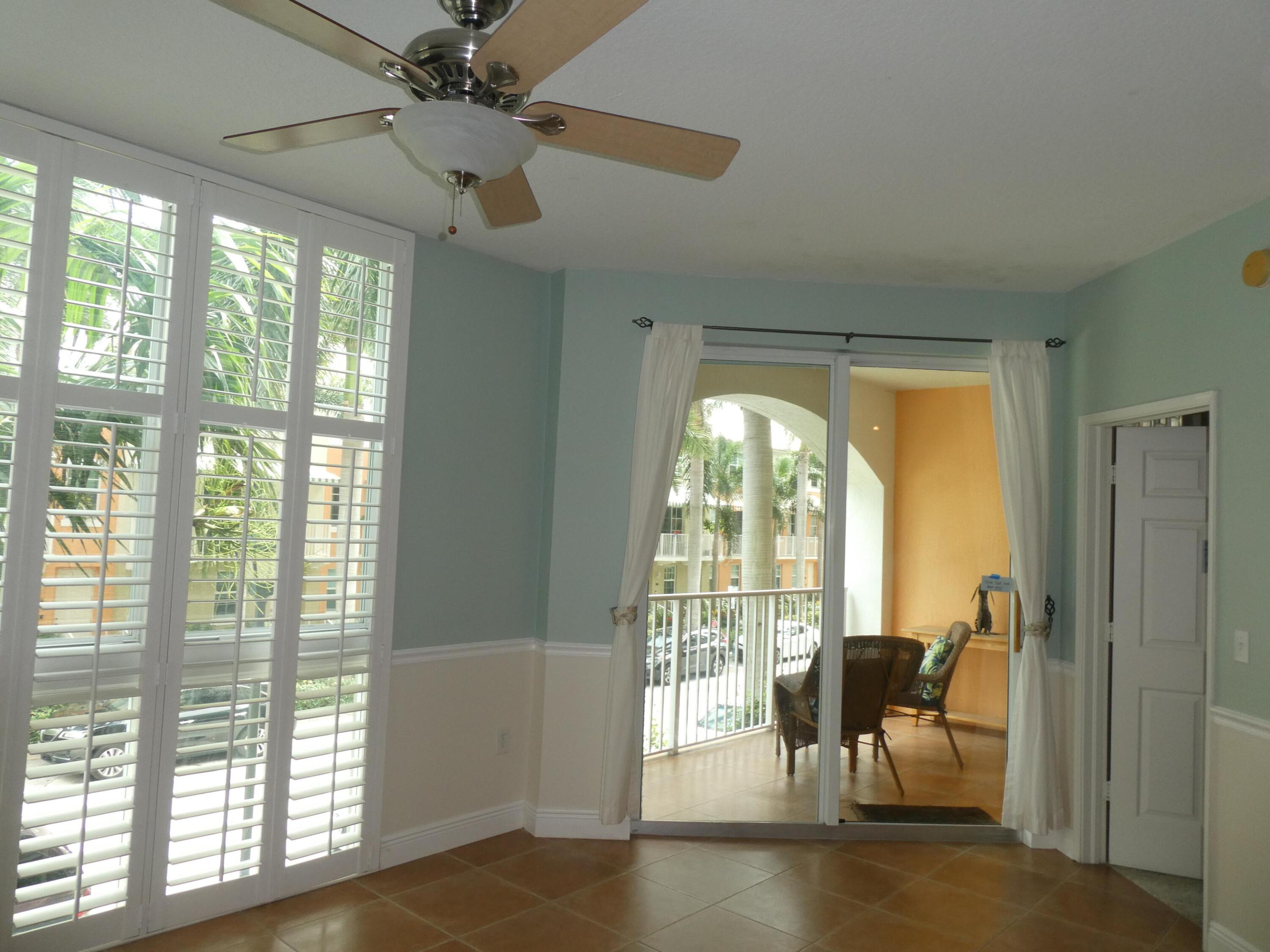 804 E Windward Way 211 Property Photo 5