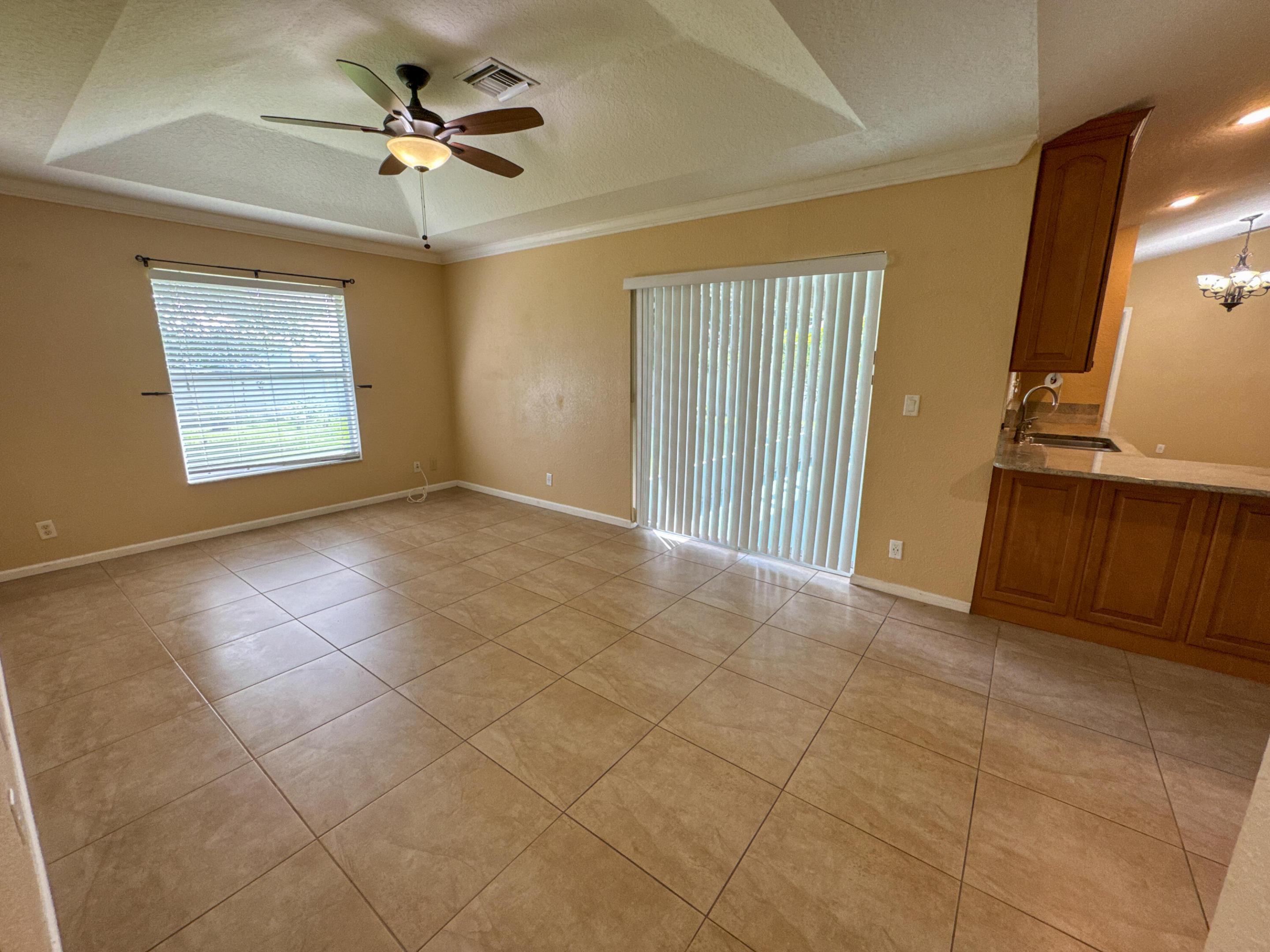 1773 Sw Finch Lane Property Photo 11
