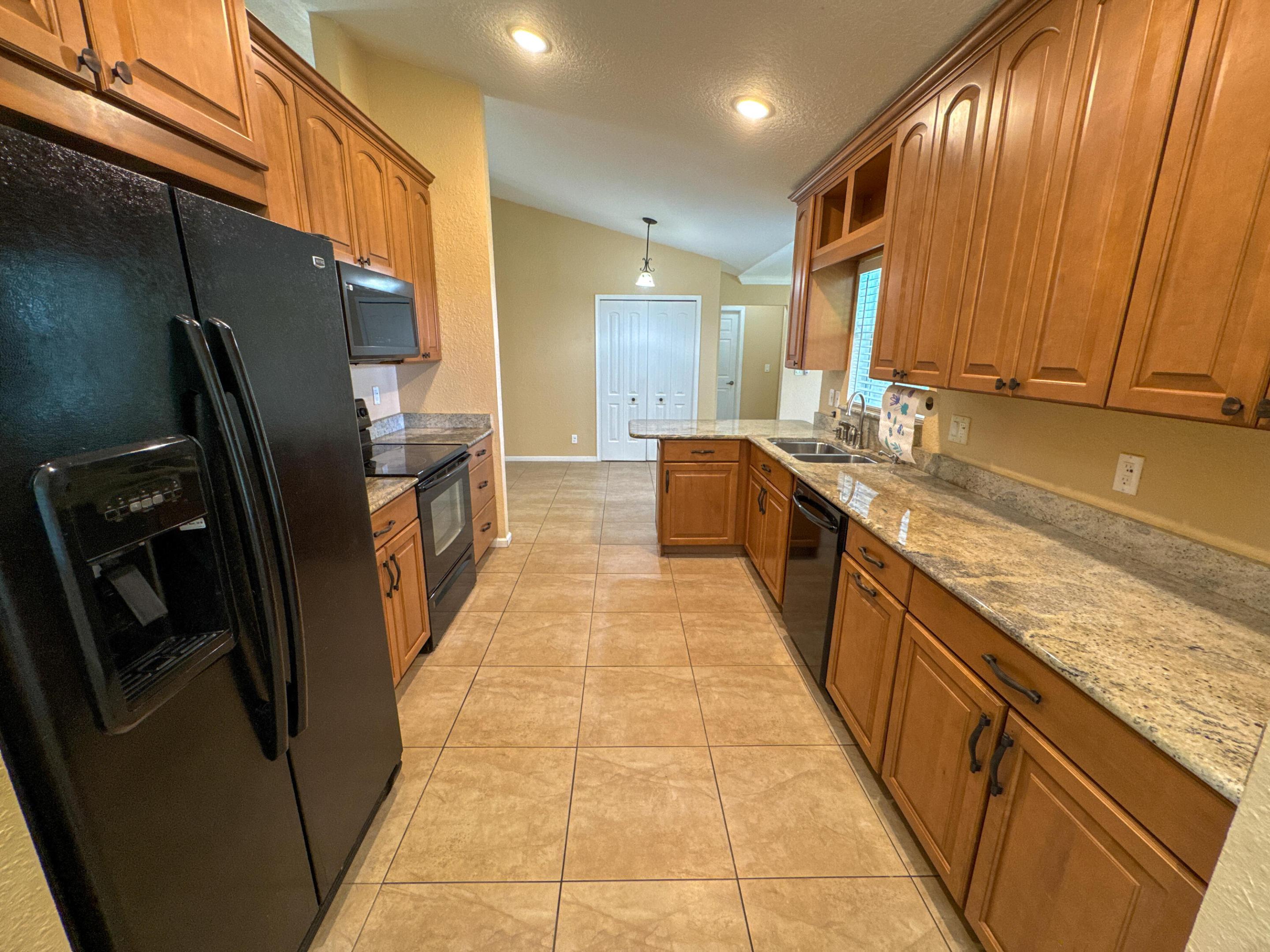 1773 Sw Finch Lane Property Photo 14