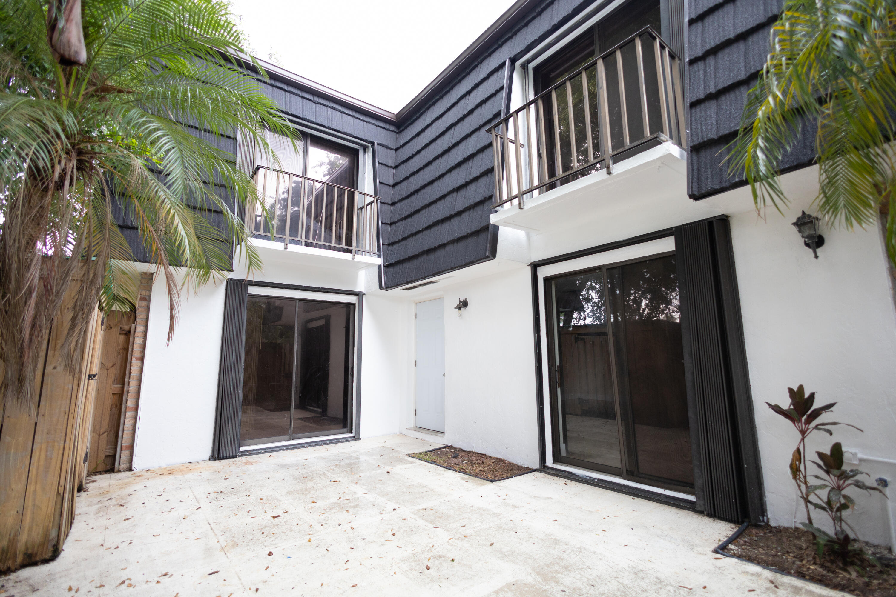 317 Woodland Road Property Photo 1