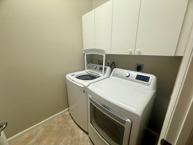 4645 Se Bridgetown Court Property Photo 18