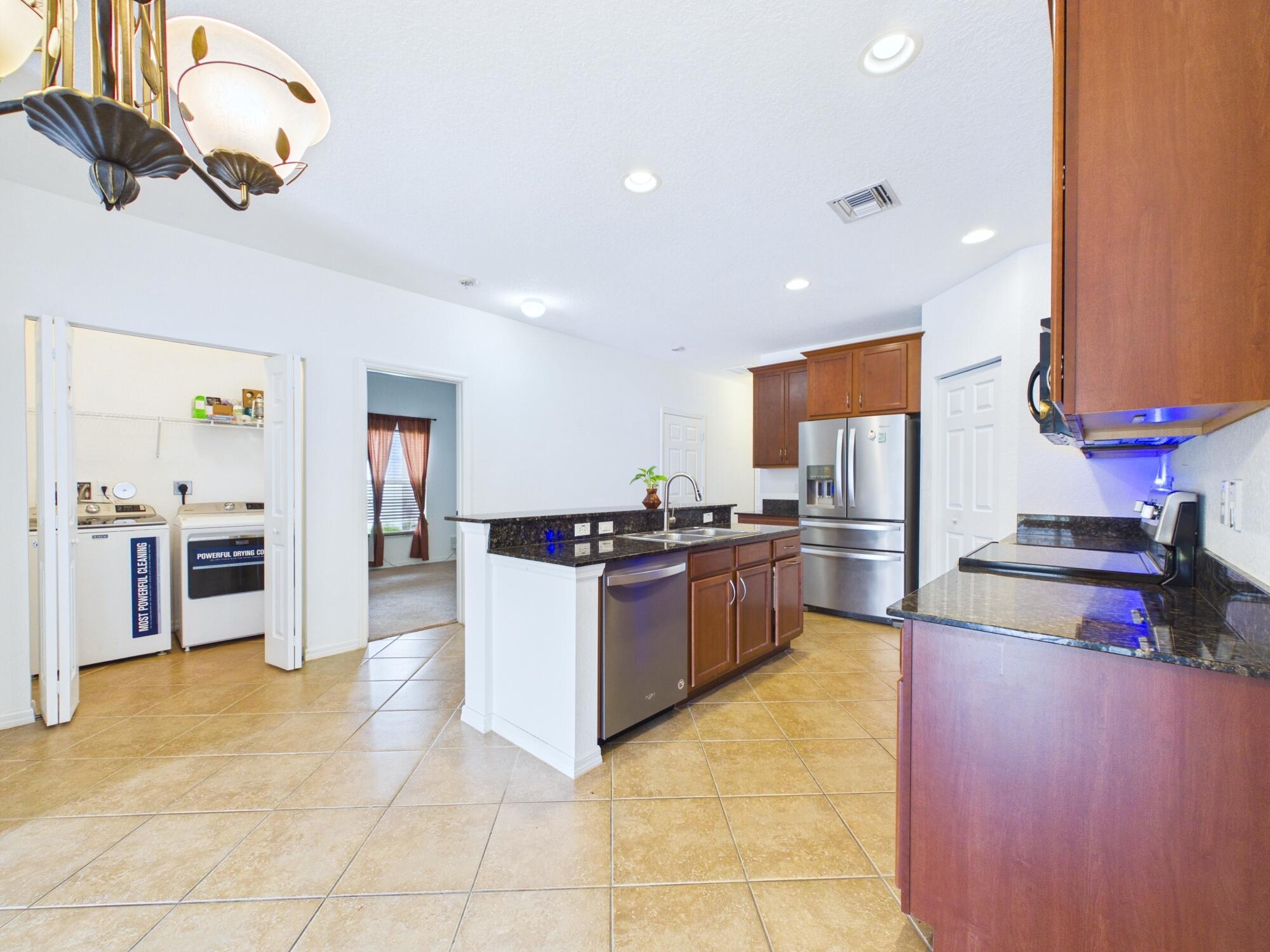 157 Blue Grotto Drive Property Photo 7
