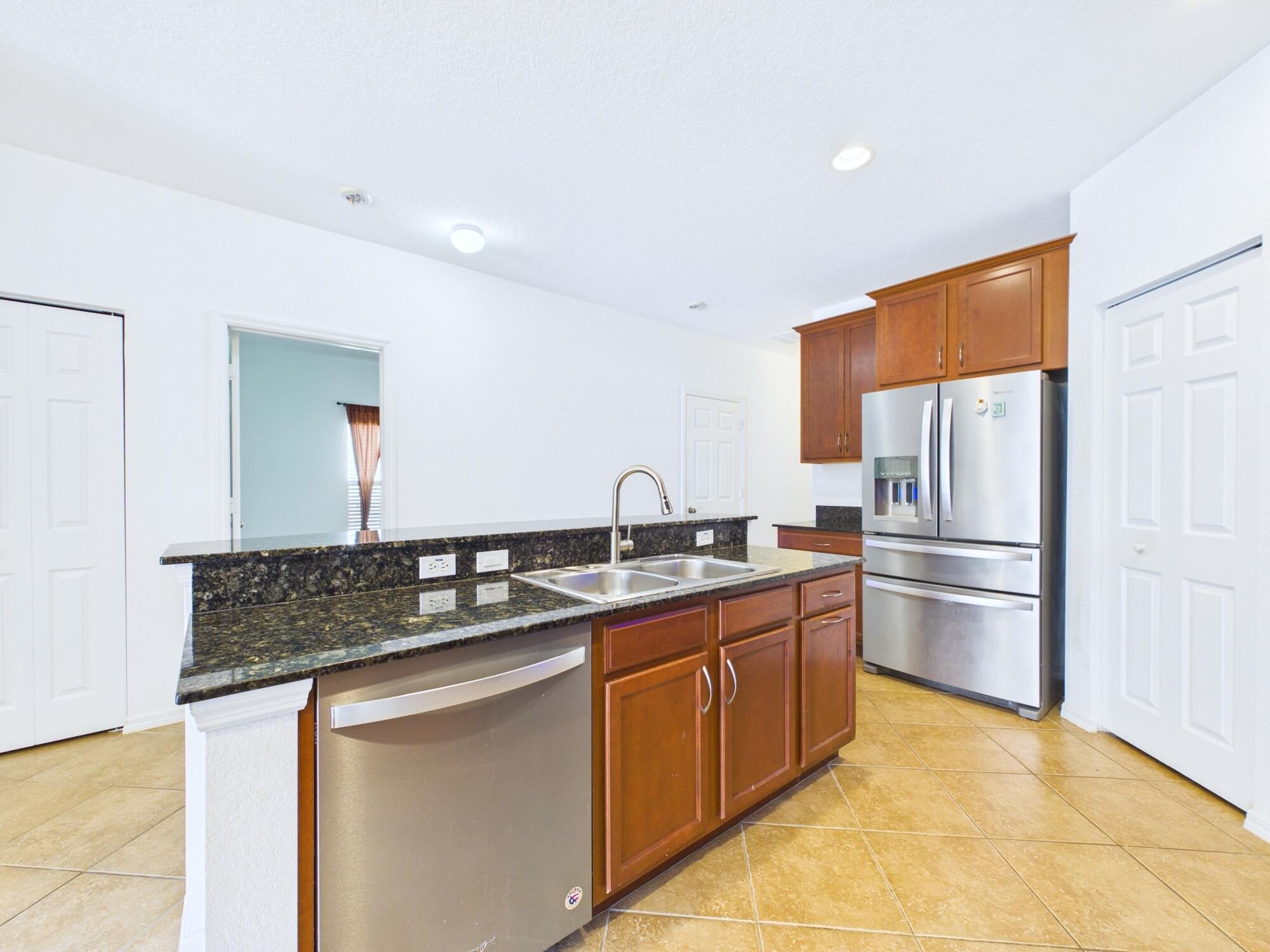 157 Blue Grotto Drive Property Photo 9