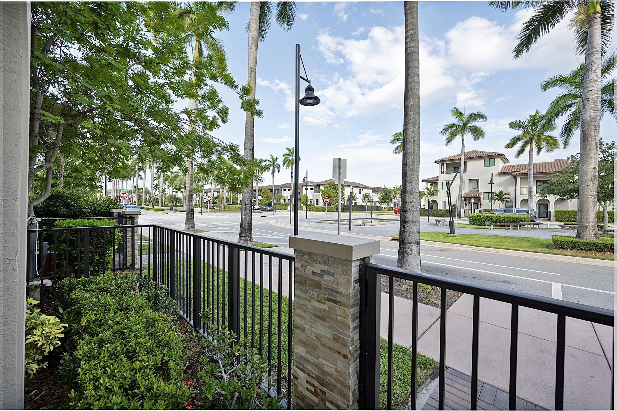 8321 Central Park Boulevard Property Photo 7