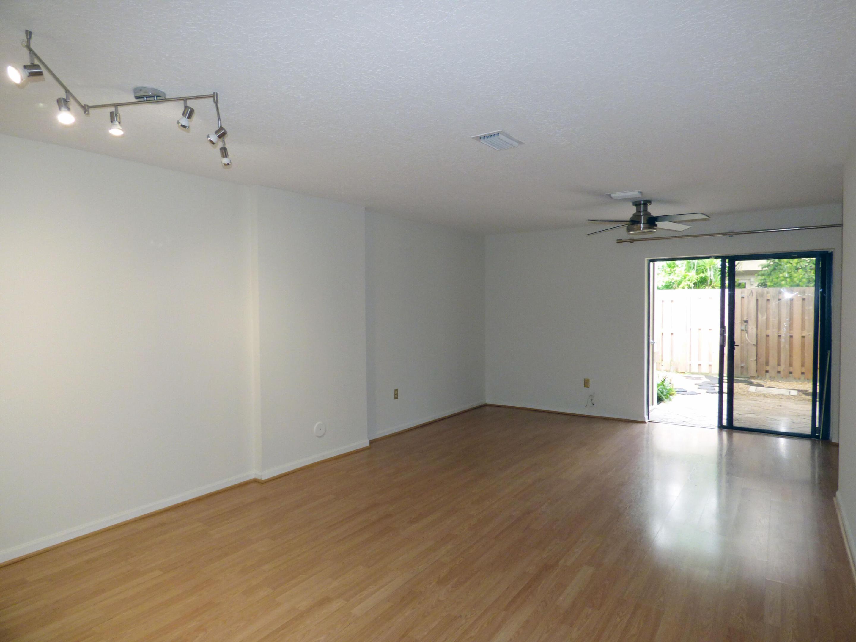 227 City View Drive Property Photo 12