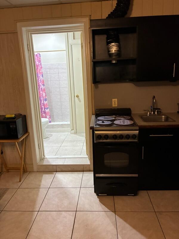 1731 Nw 187th Street Property Photo 8