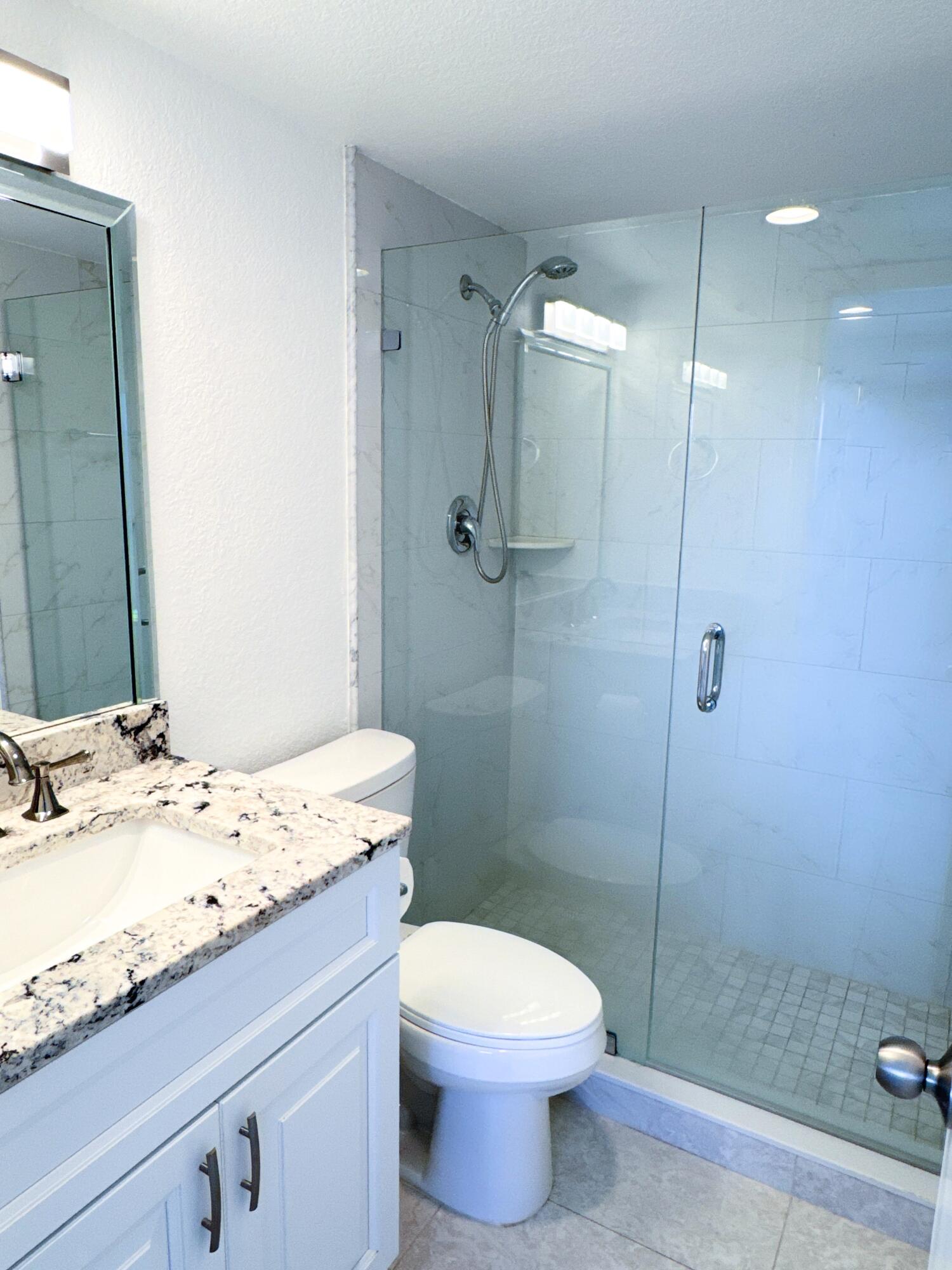 2016 S Federal Highway 404 Property Photo 15