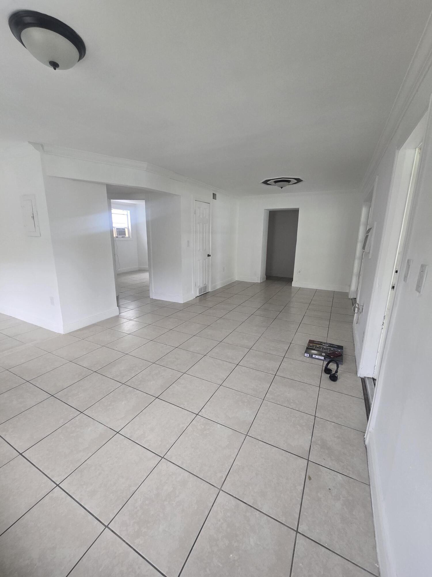 6209 Grant Street Property Photo 4