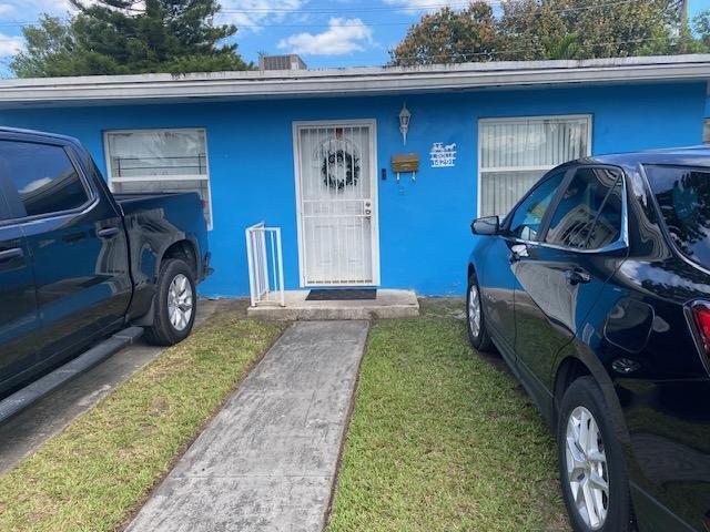 14291 Polk Street Property Photo 1