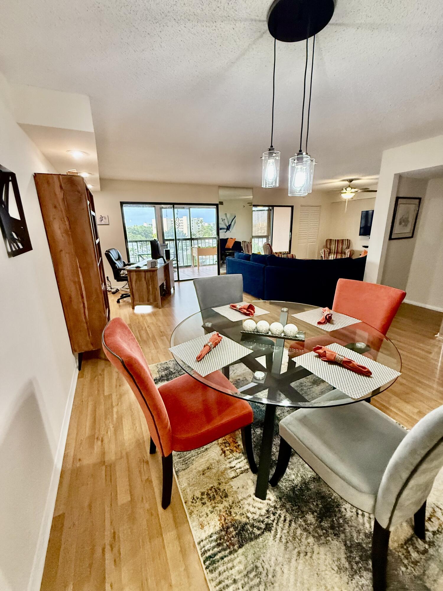 7380 S Oriole Boulevard 606