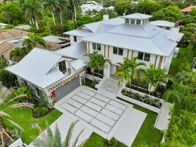125 Worth Court N Property Photo 3