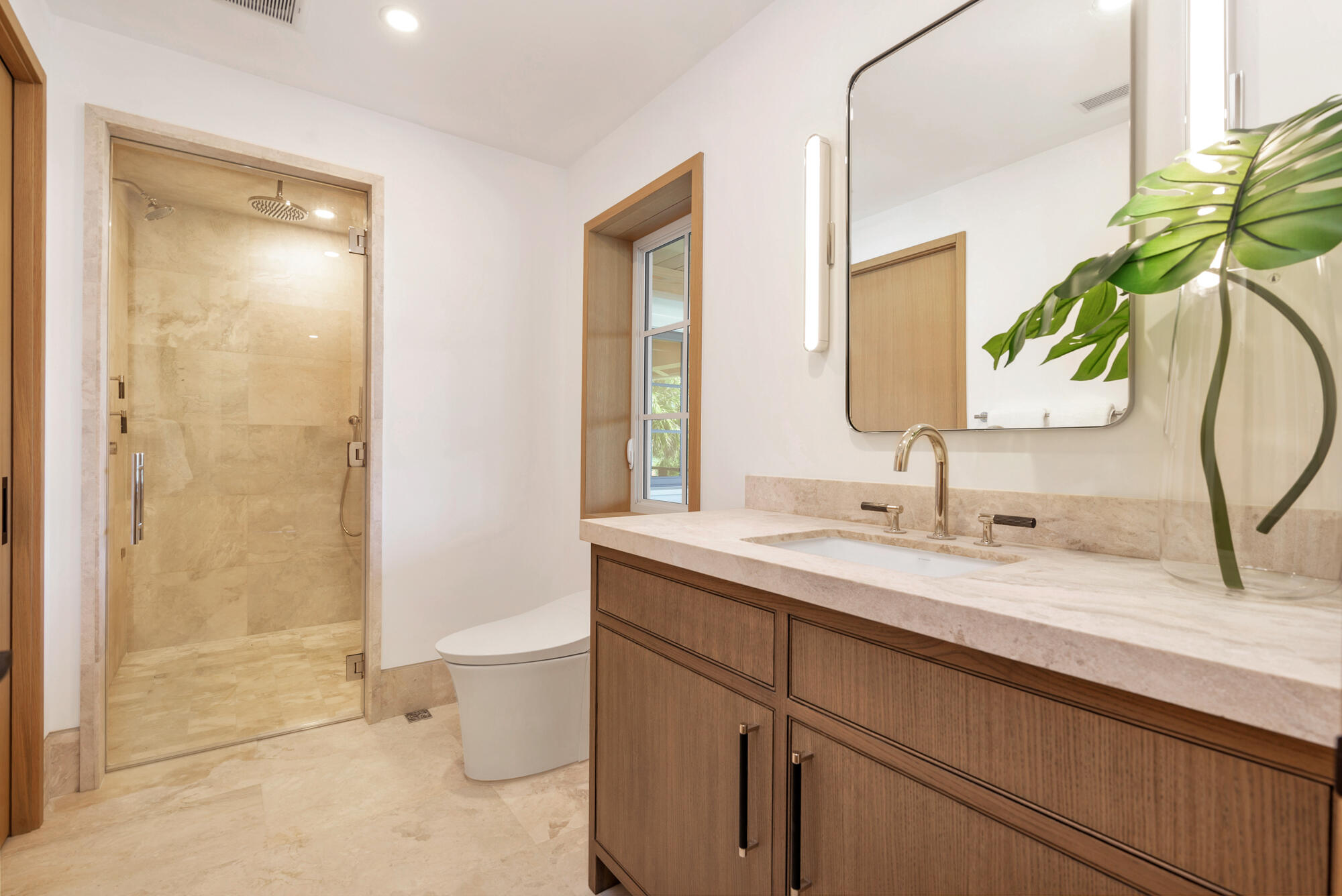 125 Worth Court N Property Photo 42