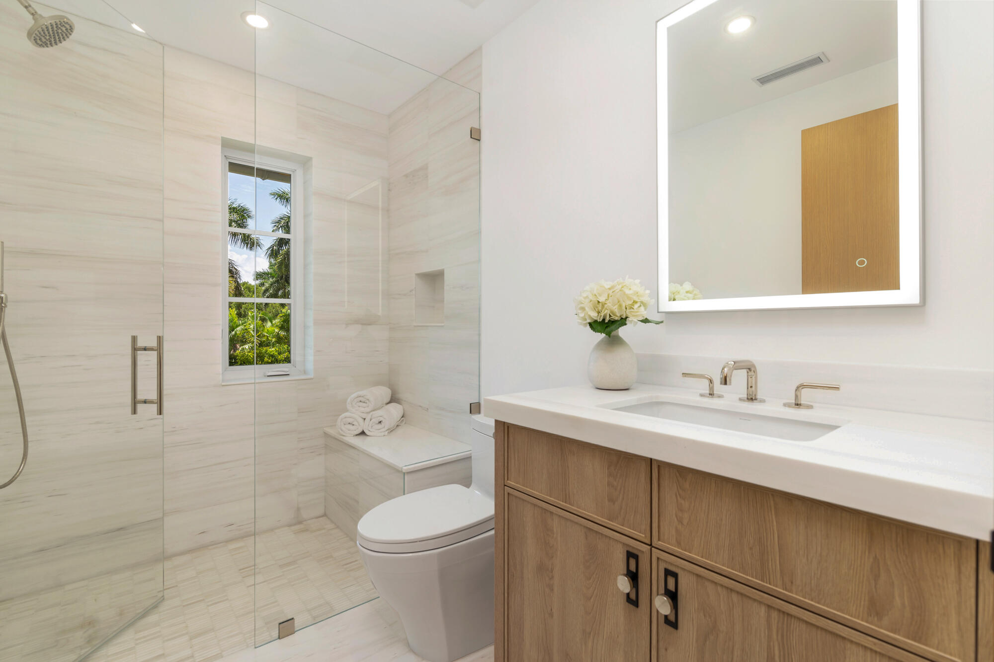 125 Worth Court N Property Photo 44