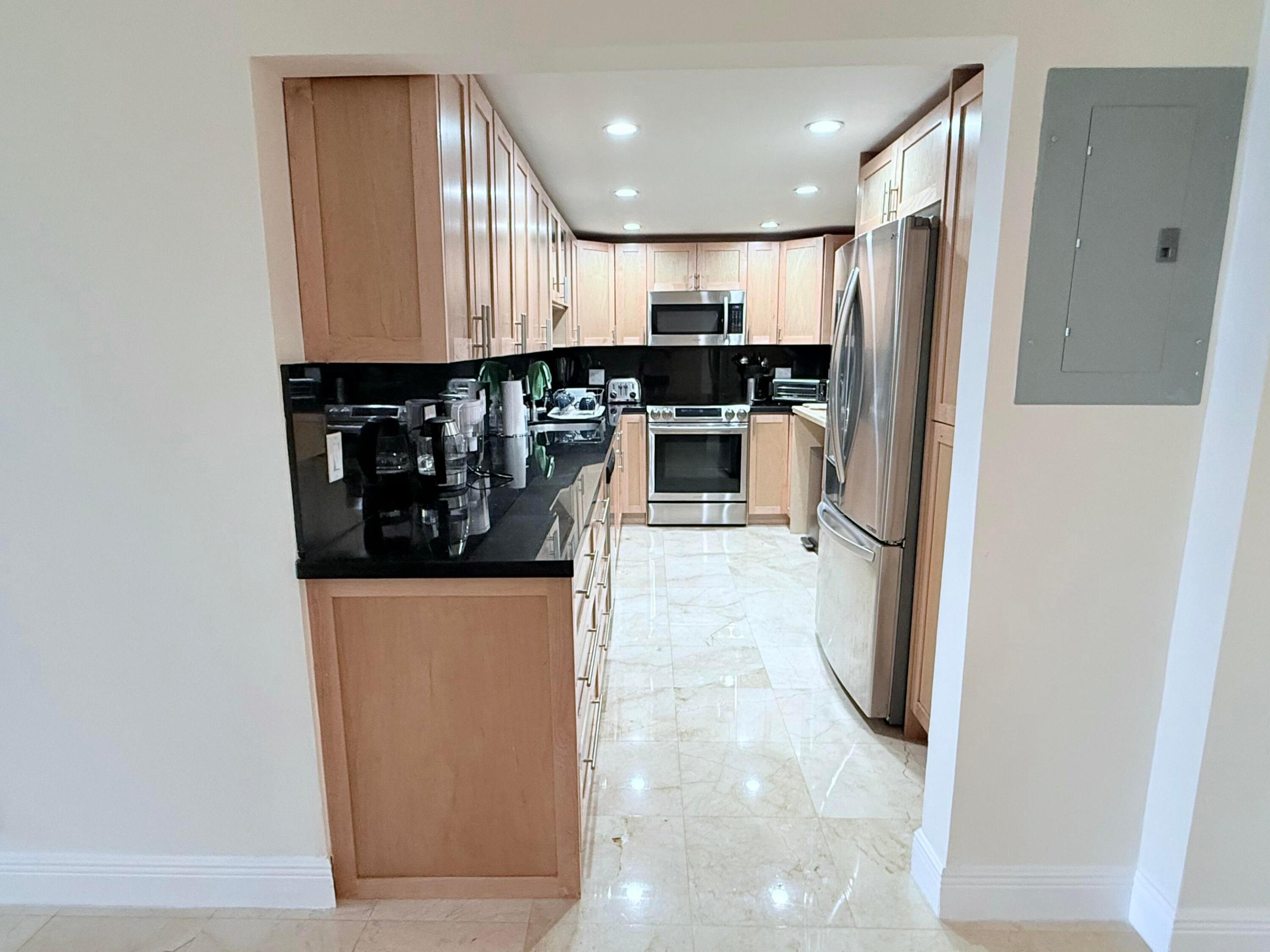 2851 S Ocean Boulevard 1a Property Photo 13