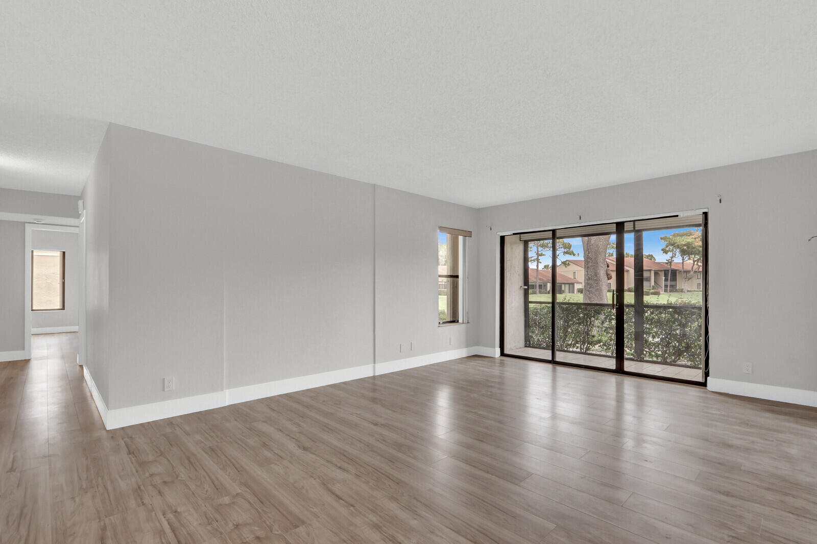 715 Sunny Pine Way B1 Property Photo 13