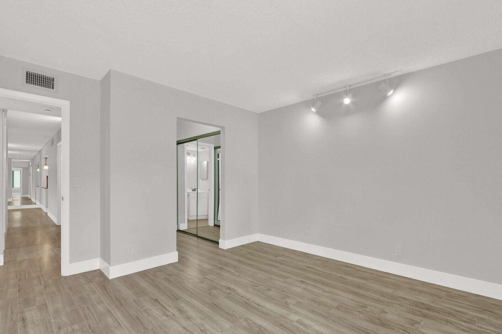 715 Sunny Pine Way B1 Property Photo 15