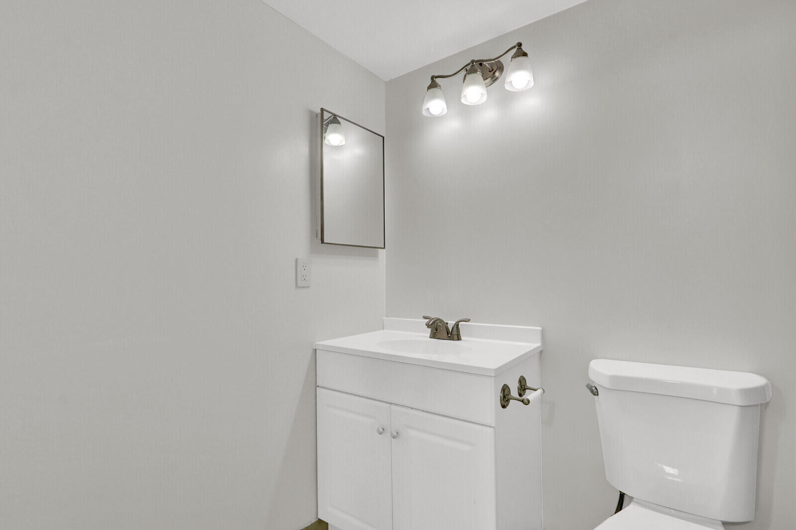 715 Sunny Pine Way B1 Property Photo 17