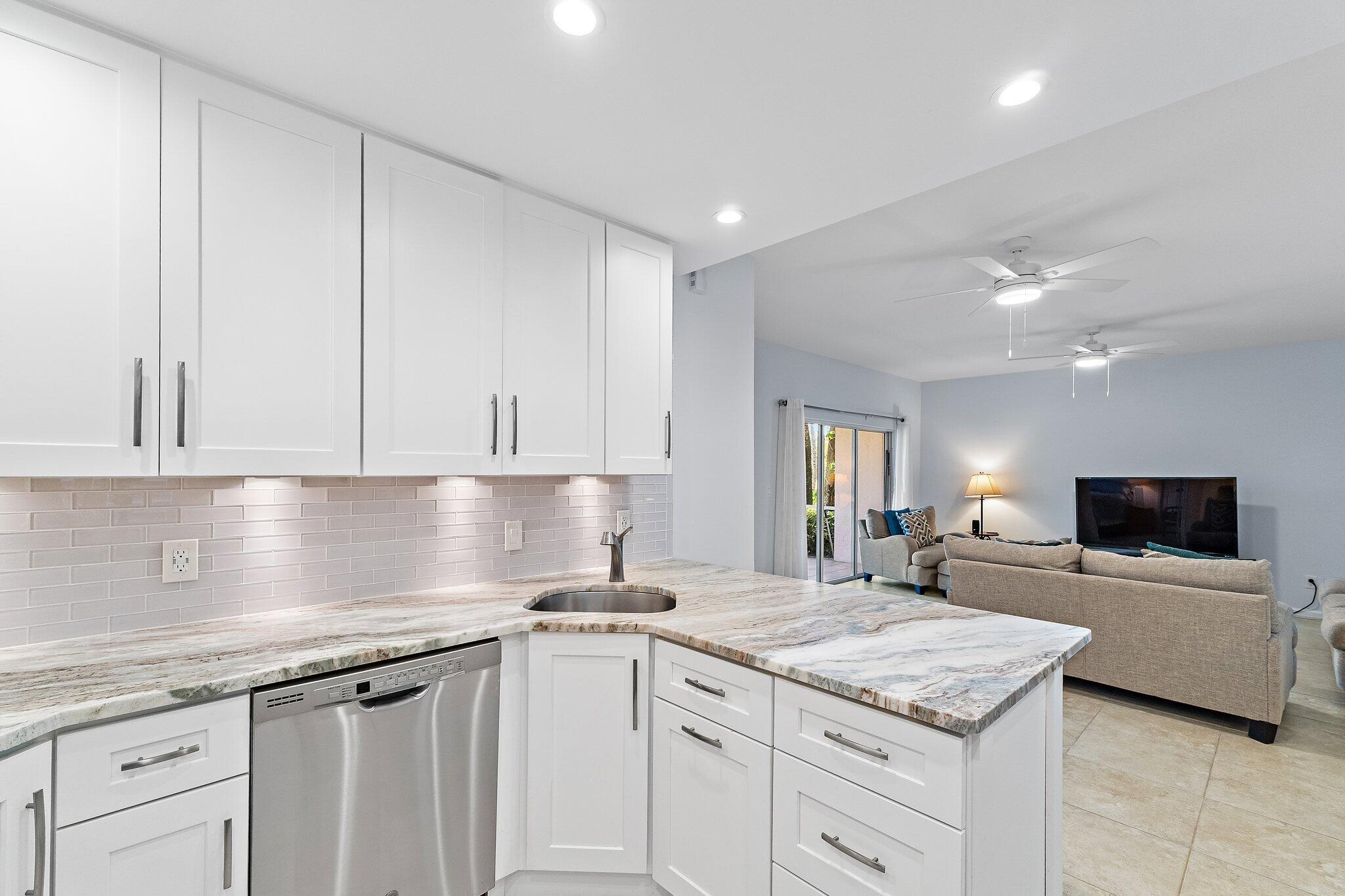 B26036782 Property Photo 17