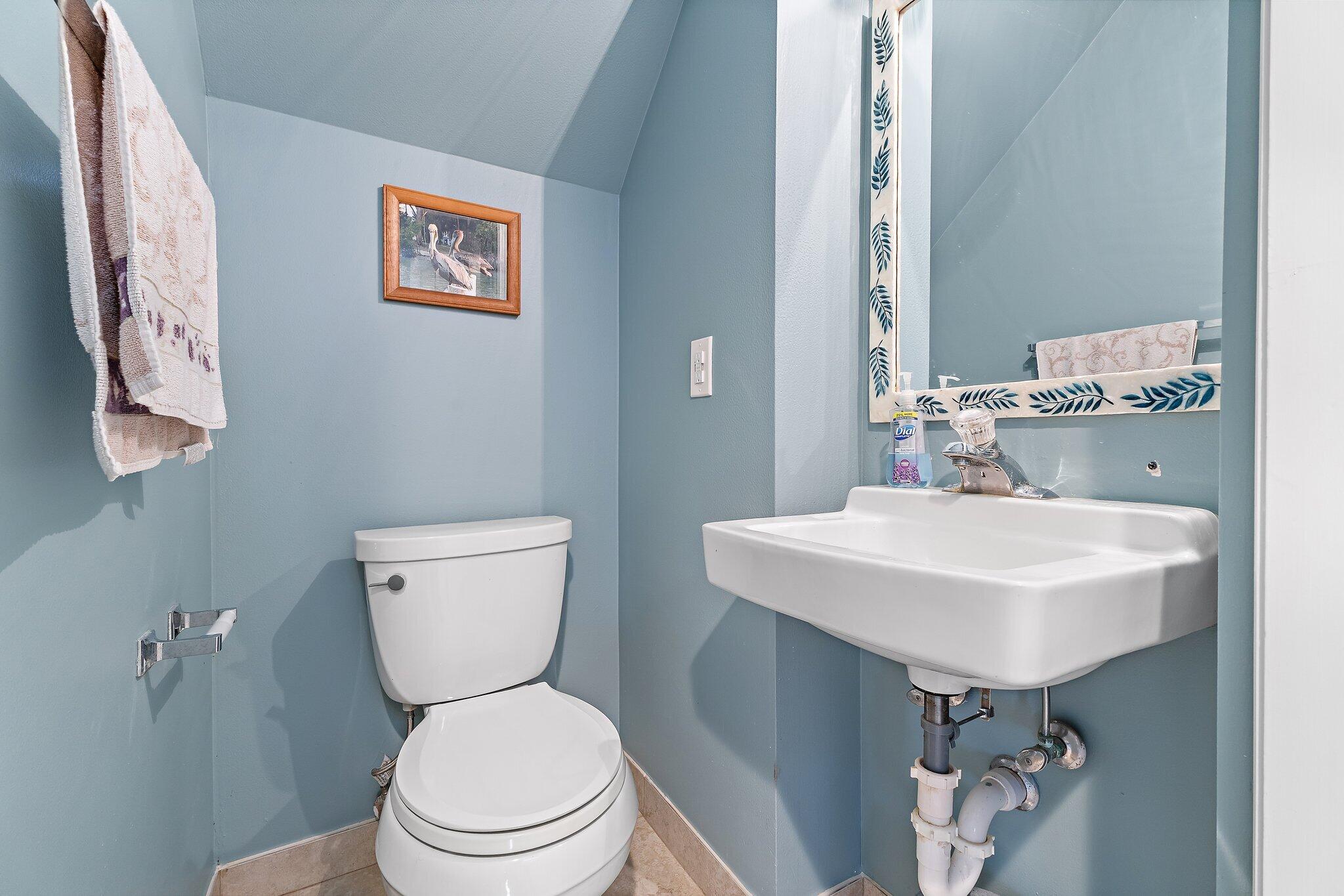 B26036782 Property Photo 35