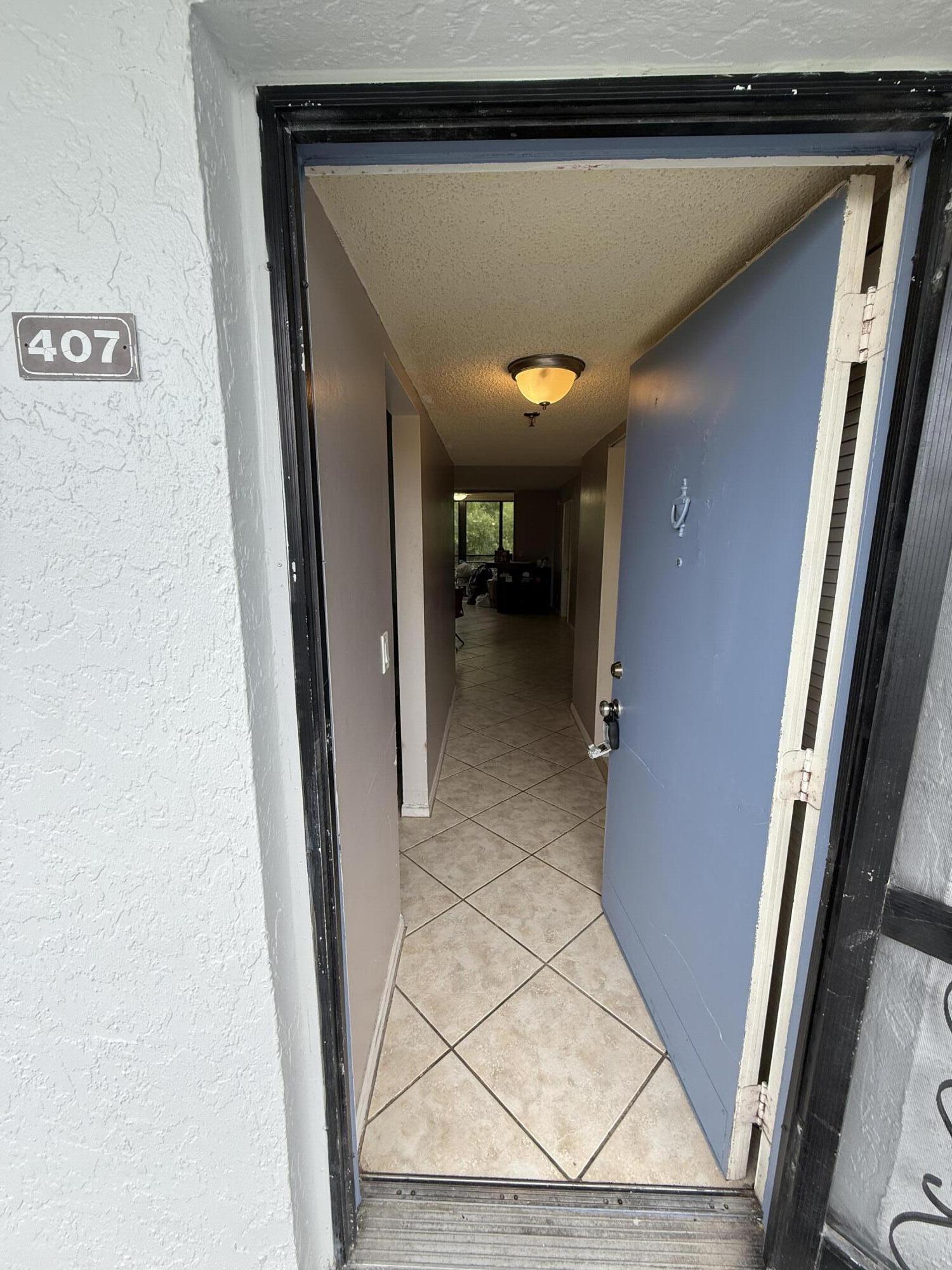 4760 W Lucerne Lakes Blvd W W 407 Property Photo 1