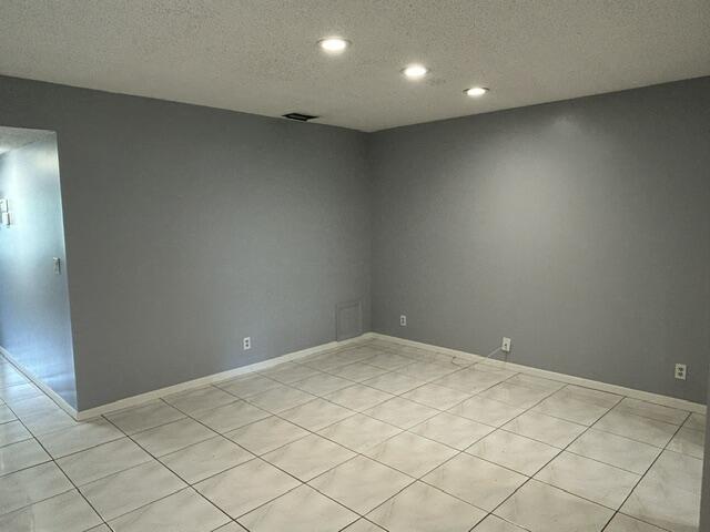 5270 Nesting Way B Property Photo 13