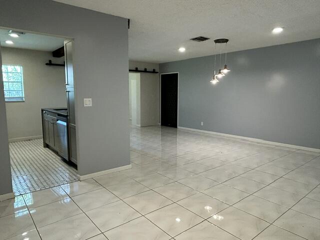 5270 Nesting Way B Property Photo 16