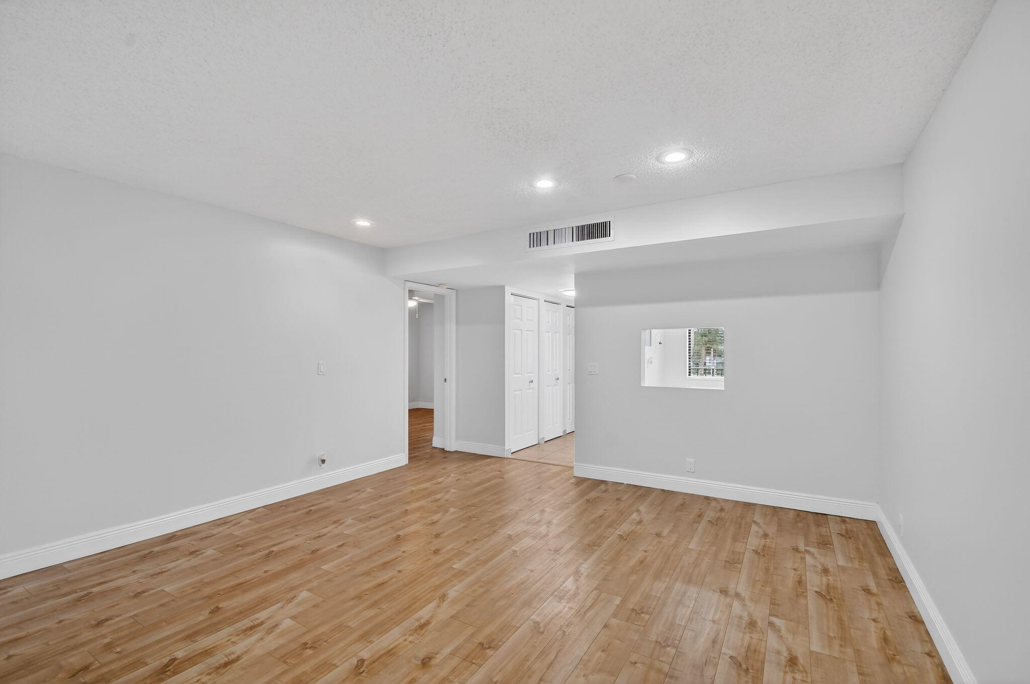 4080 Tivoli Court 206 Property Photo 7