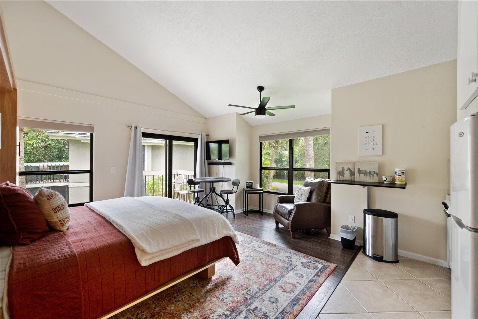 11863 Wimbledon Circle 539 Property Photo 3