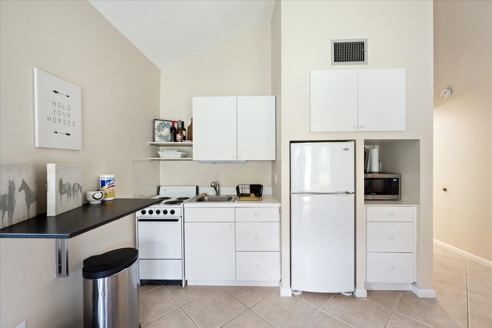 11863 Wimbledon Circle 539 Property Photo 5