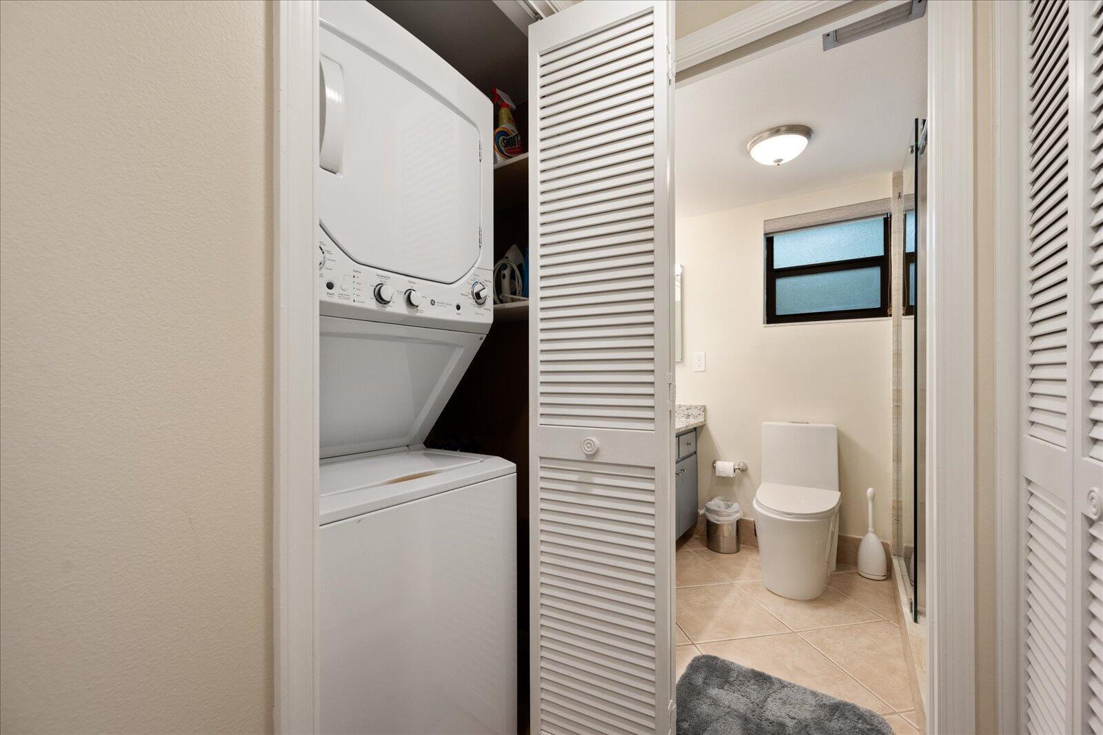 11863 Wimbledon Circle 539 Property Photo 7