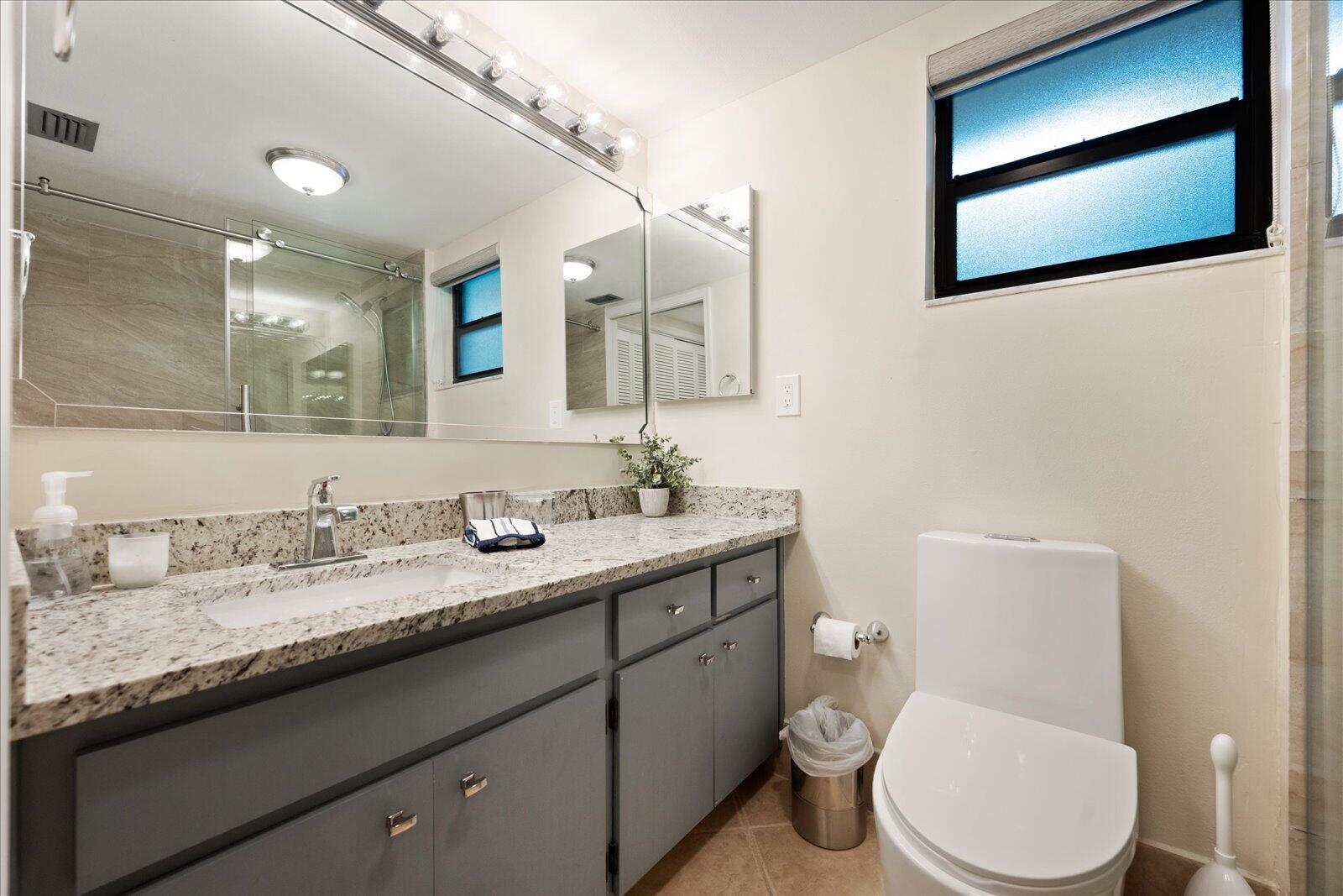 11863 Wimbledon Circle 539 Property Photo 9