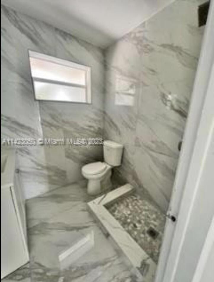 4265 Sw 51st Street 1-3 Property Photo 7