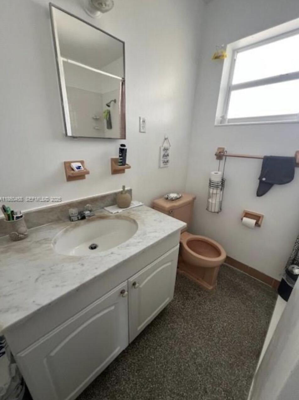 4265 Sw 51st Street 1-3 Property Photo 8