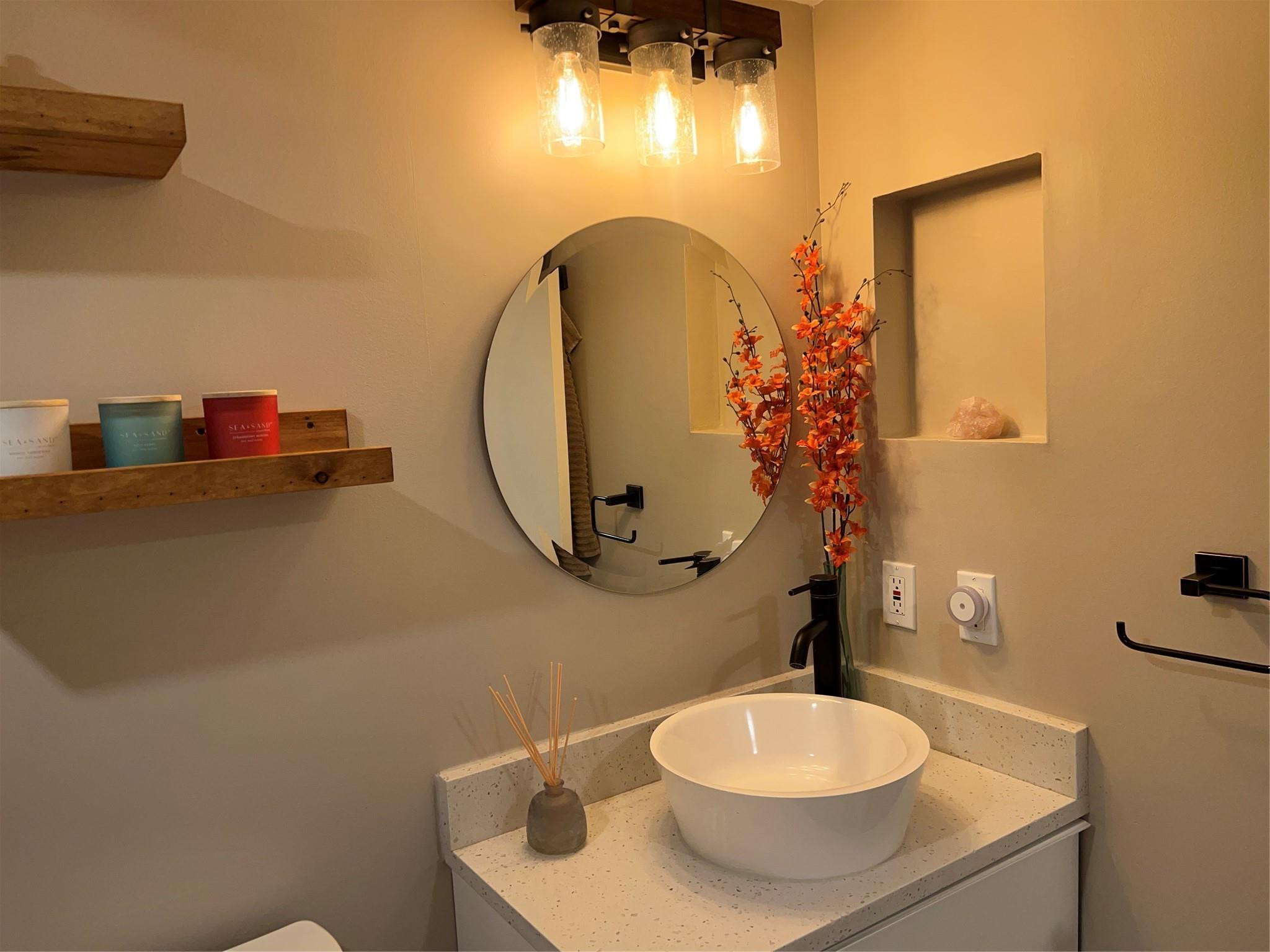 2220 N Cypress Bend Drive 301 Property Photo 16
