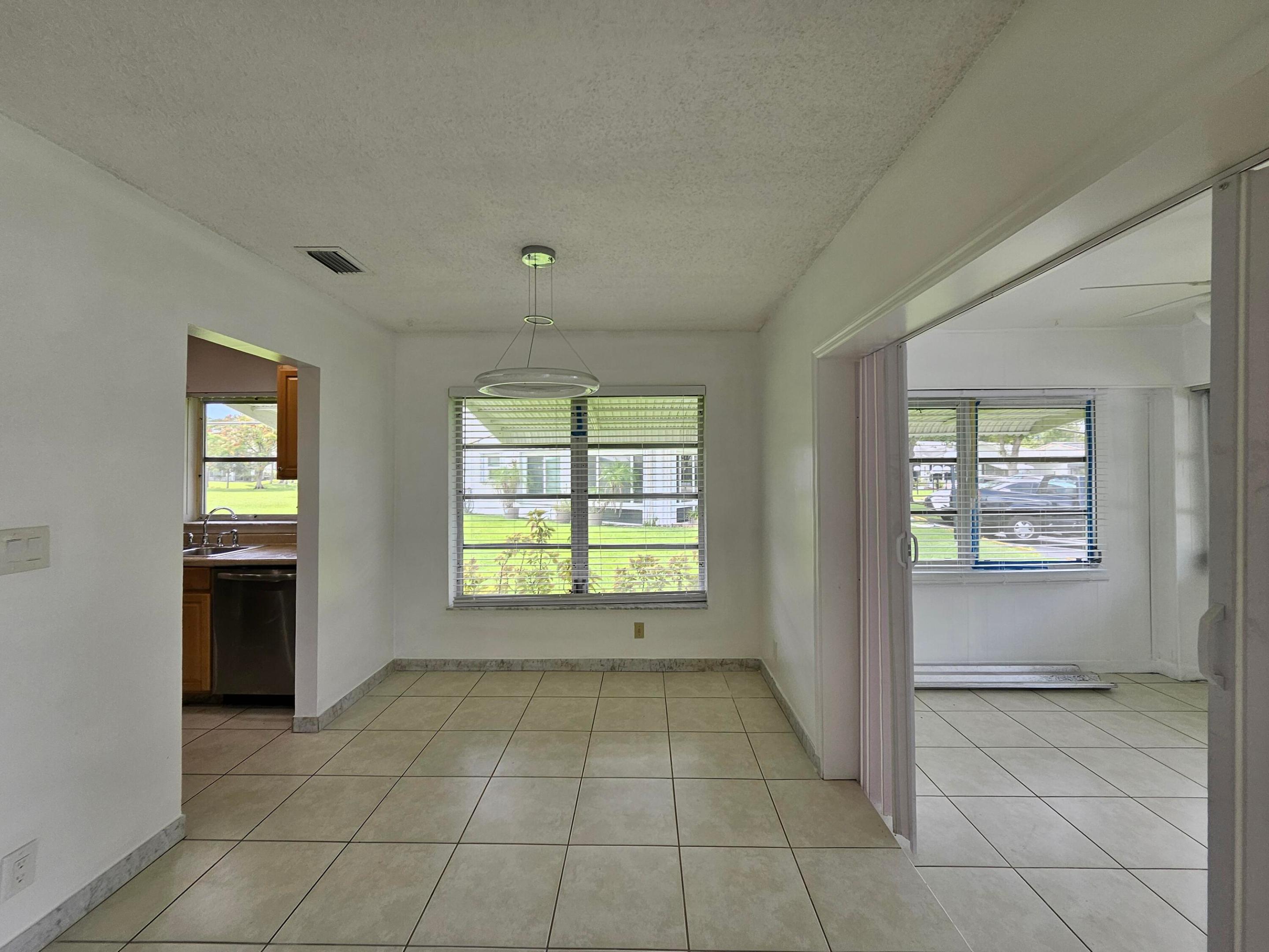 8431 Nw 12th Street D68 Property Photo 9