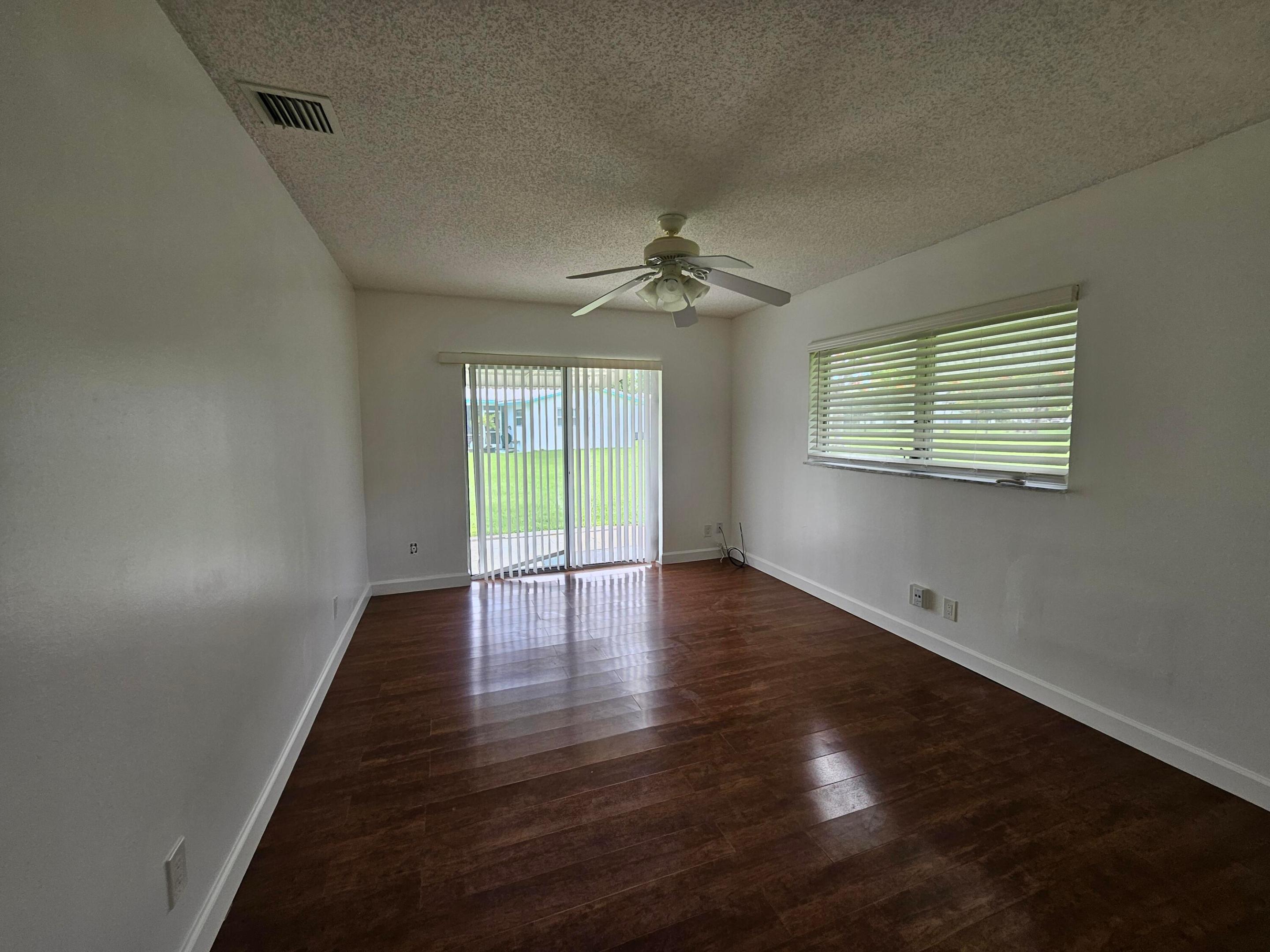 8431 Nw 12th Street D68 Property Photo 22