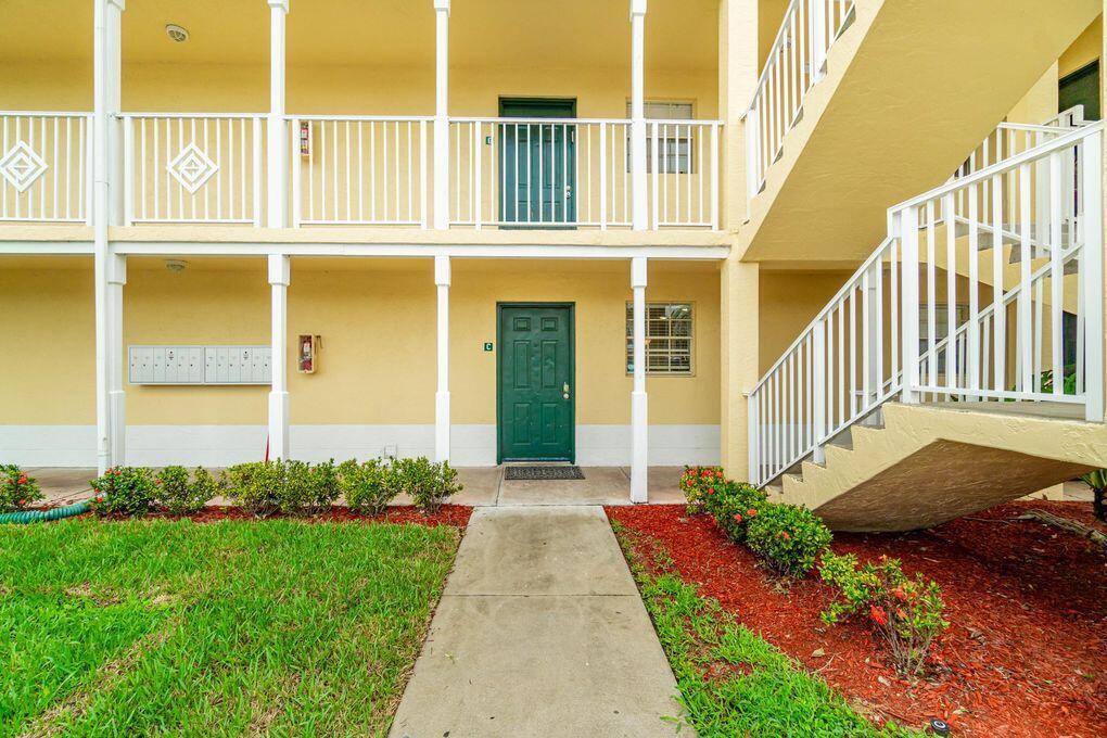 6324 La Costa Drive C Property Photo 4