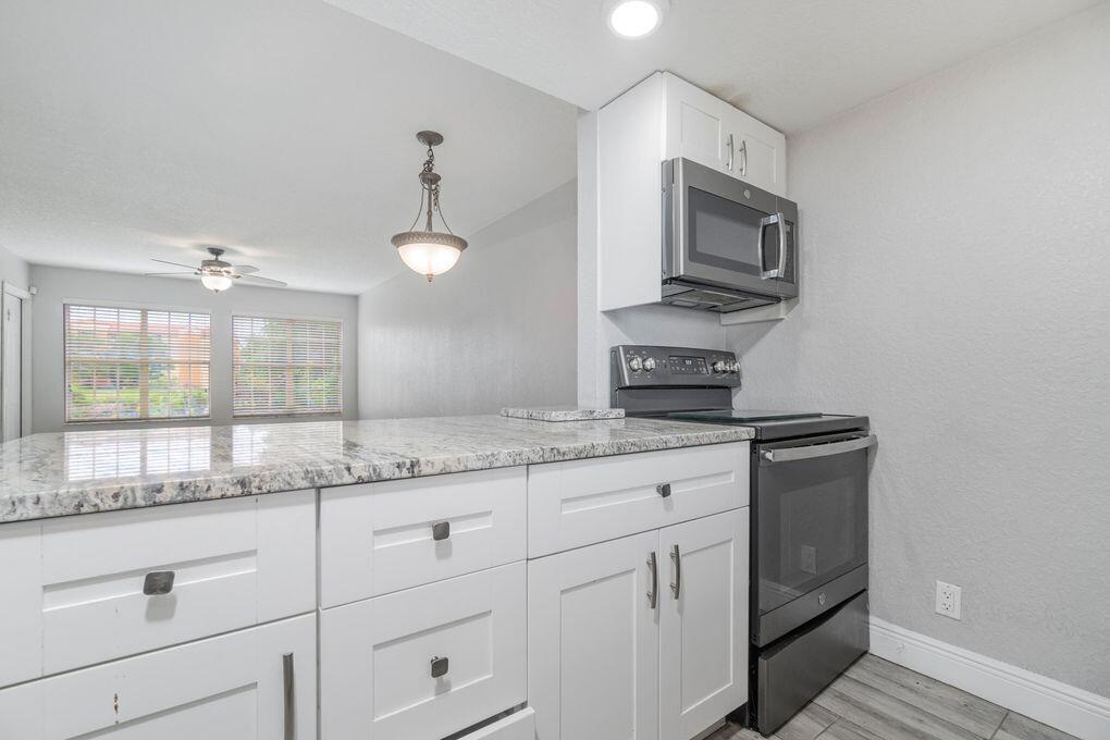 6324 La Costa Drive C Property Photo 10