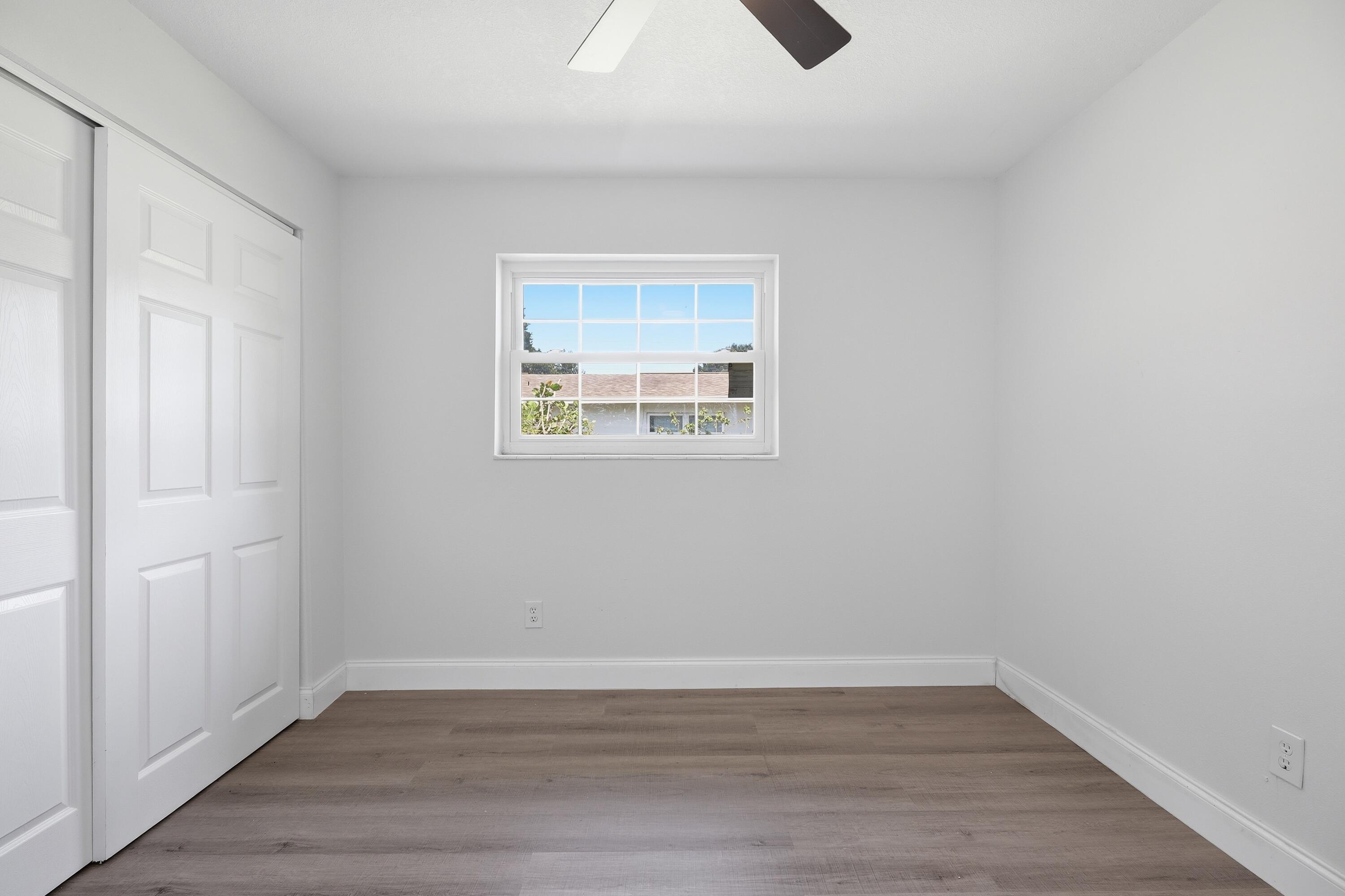 2726 6th Place Property Photo 16