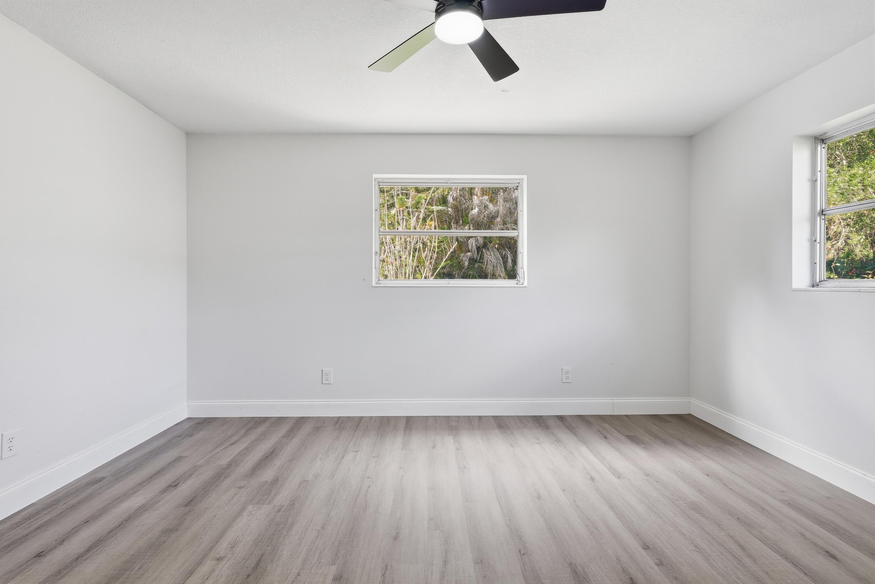 2726 6th Place Property Photo 19