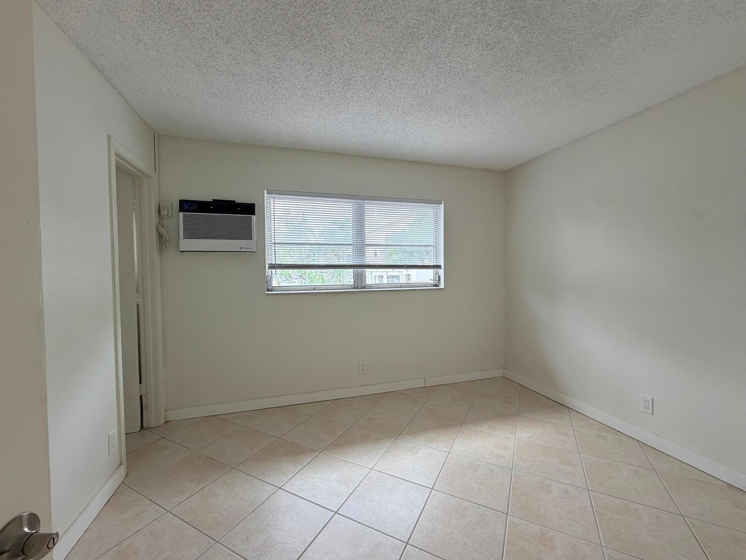 5174 Ne 6th Avenue 526 Property Photo 10