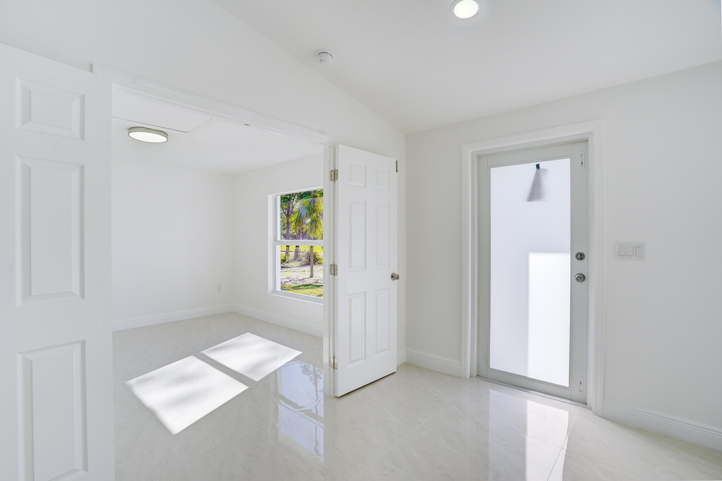 13875 63rd Lane N Property Photo 11
