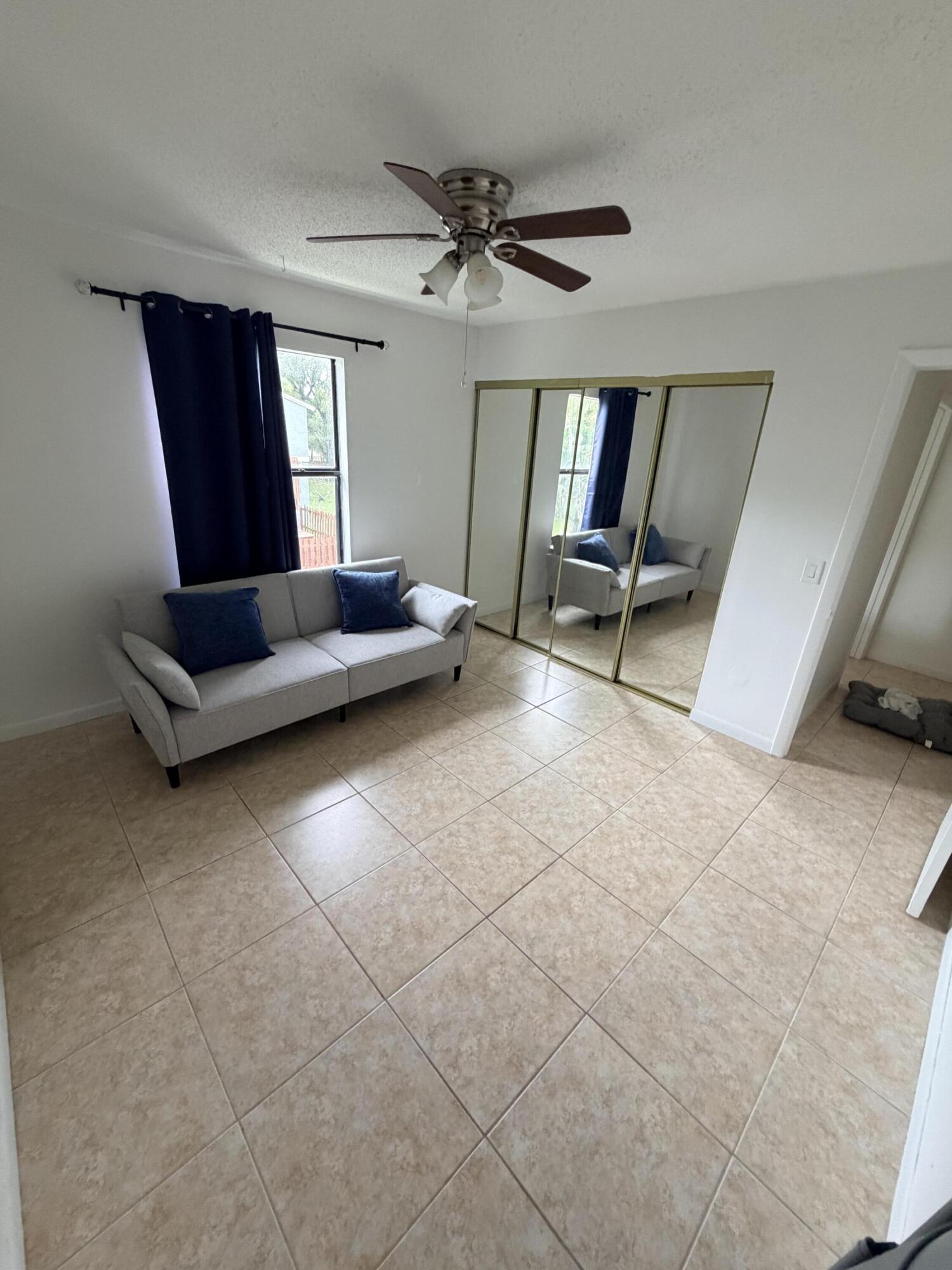 27 Crossings Circle H Property Photo 16