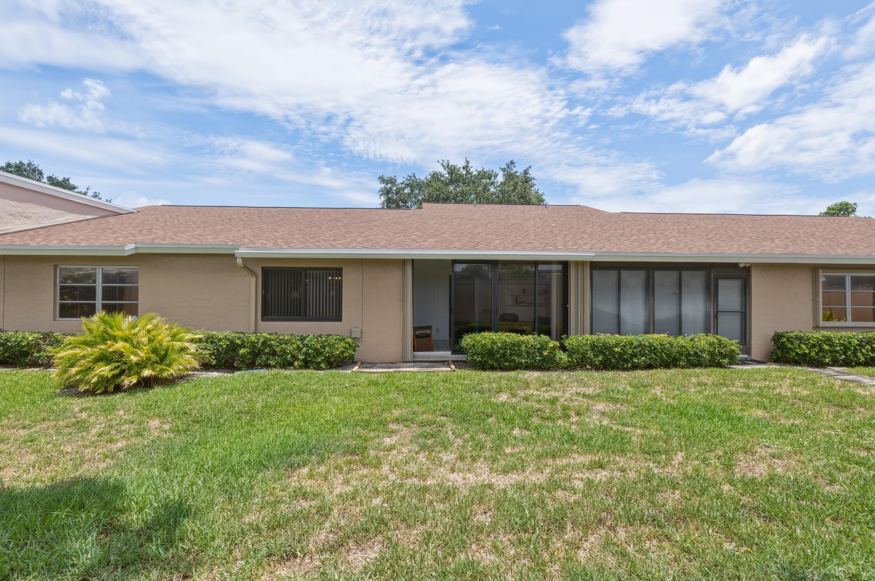 8128 Summerbreeze Lane Property Photo 21
